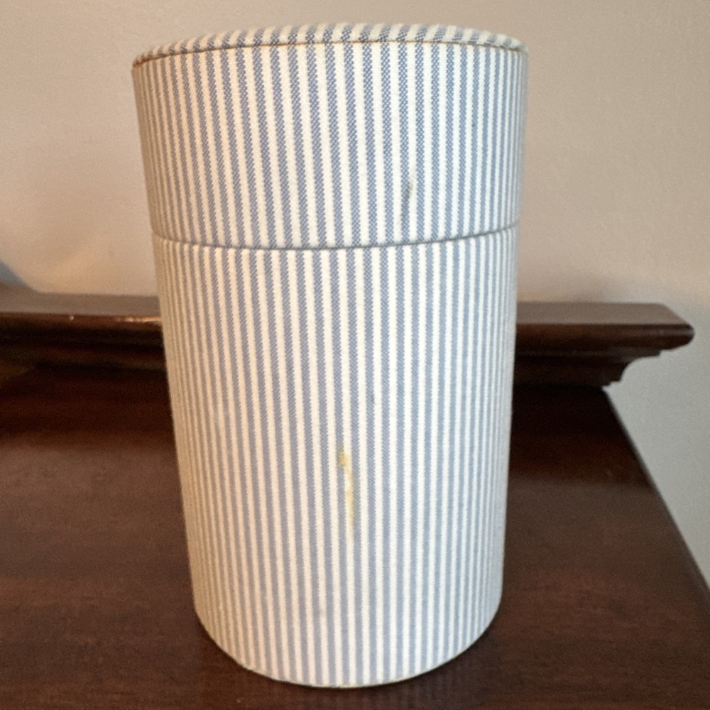 7" Vintage Tommy Hilfiger Perfume Case Cylinder Fabric Blue Stripes - Case Only - Picture 13 of 14